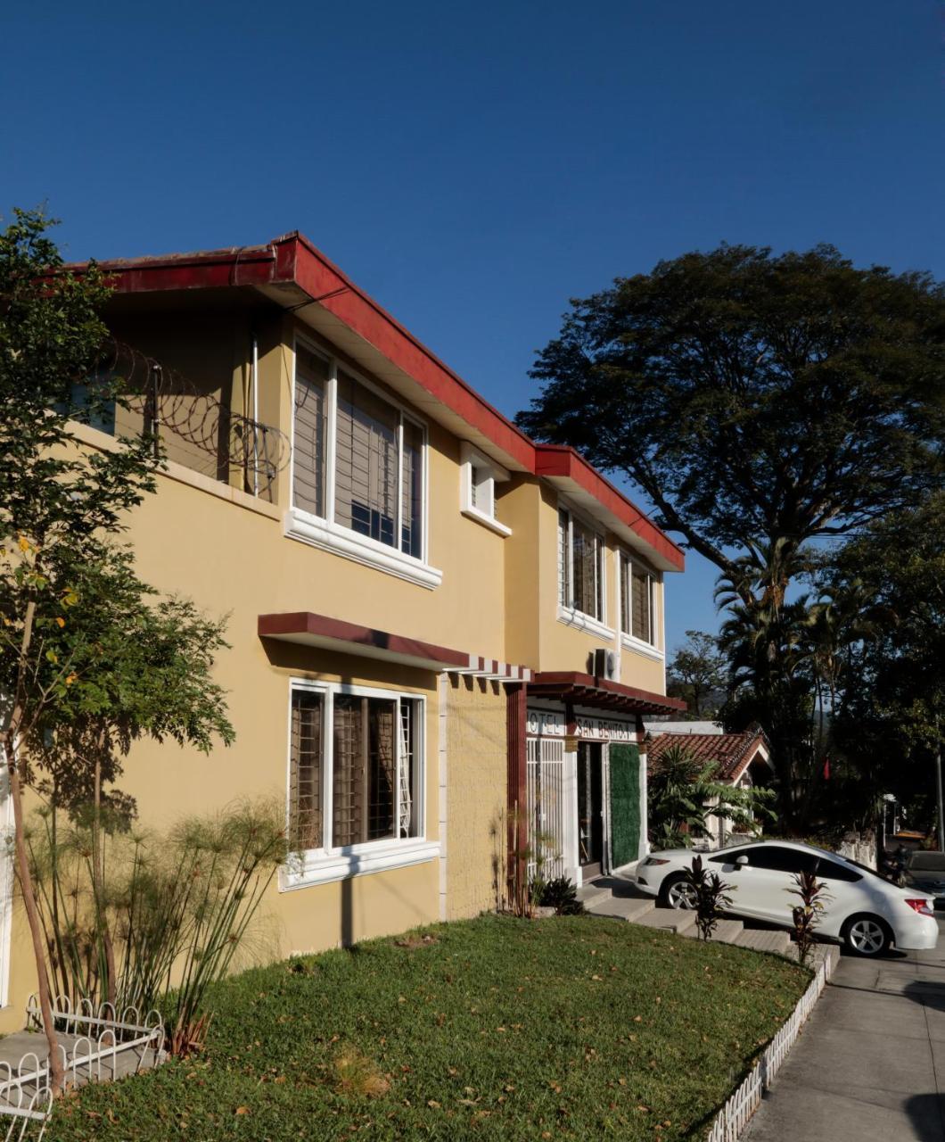 Hostal San Benito San Salvador Exterior foto